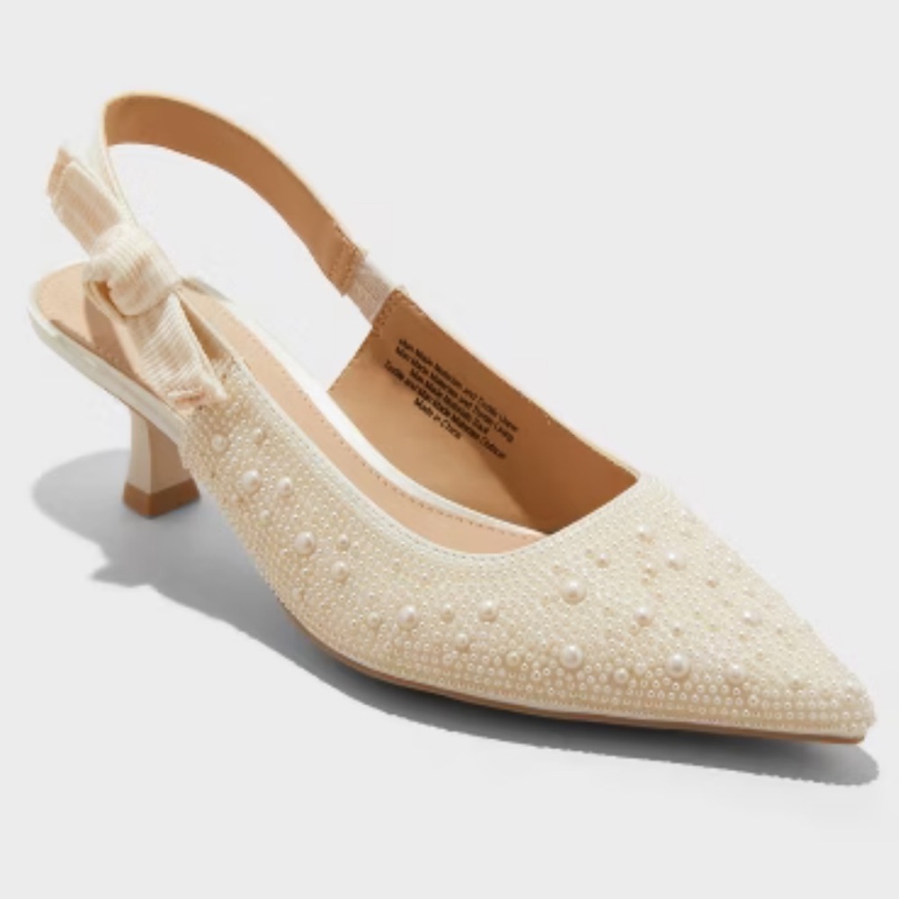 NWT a. new. day cream pearl Milan heels